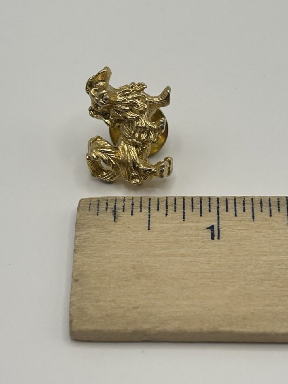 Vintage Dog Brooch Gold Tone Pin Pekingese Havanese Japanese Chin Shiz Tsu - Picture 6 of 6